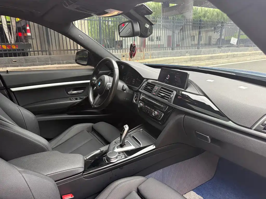 BMW 3 Series GT 2019 — фото 14