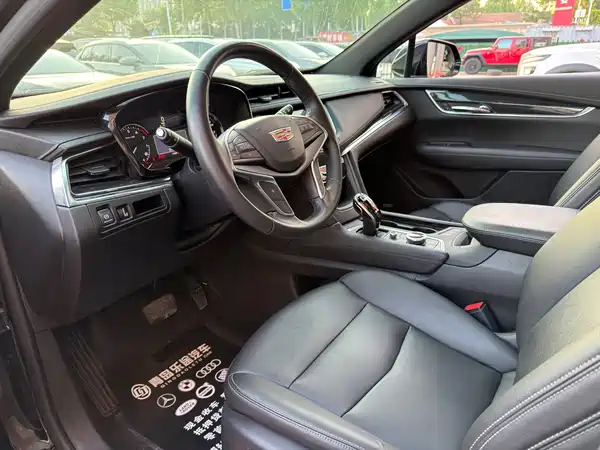Cadillac XT5 2021