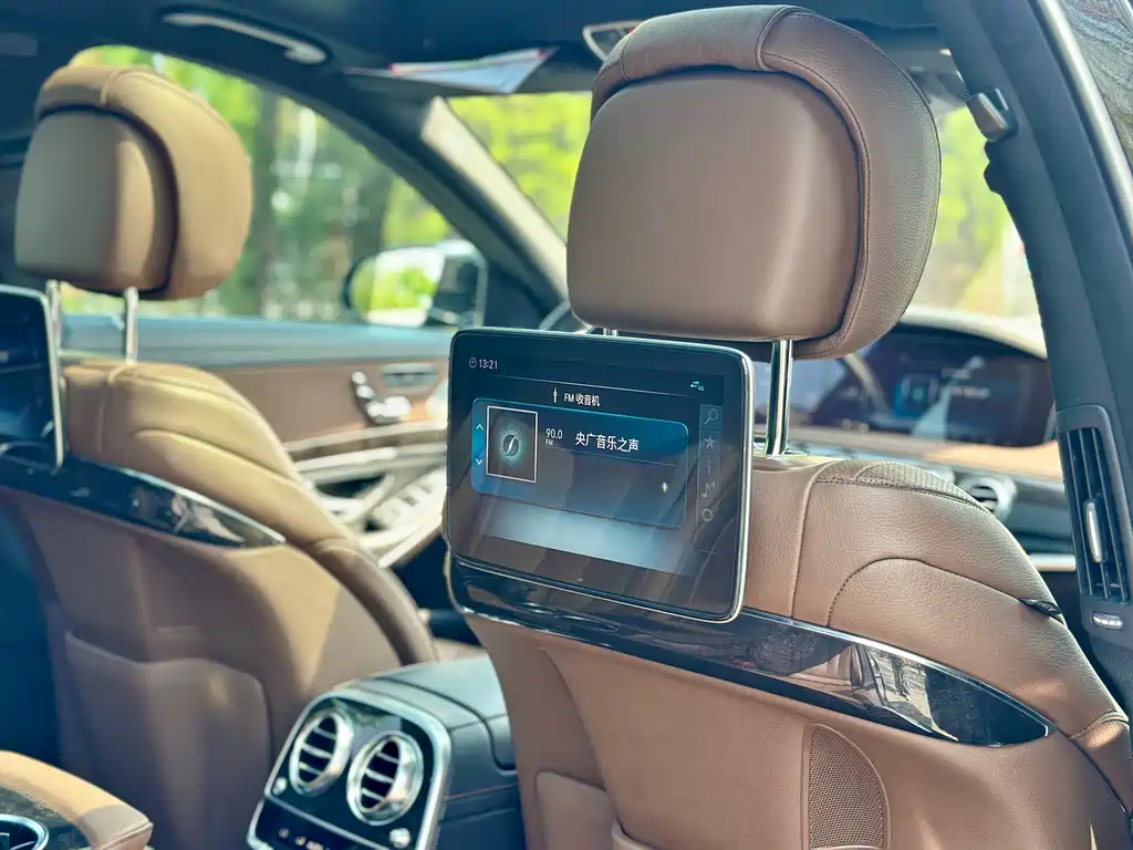 Mercedes-Benz S-Class 2019 — фото 38