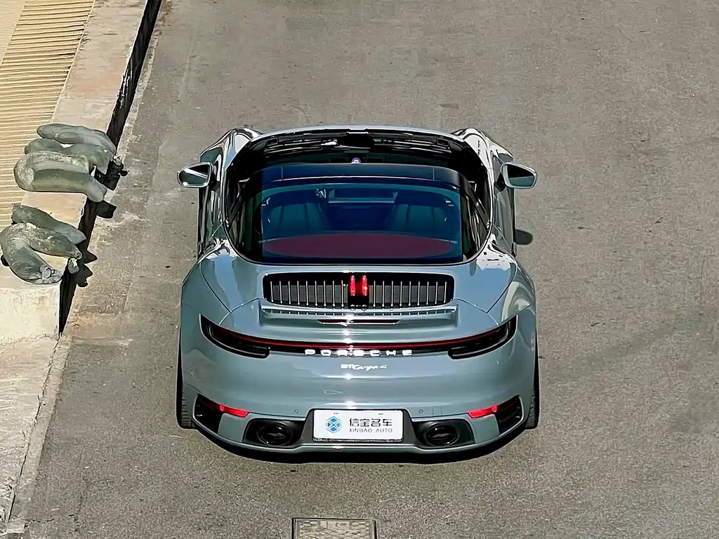 Porsche 911 2023 — фото 9