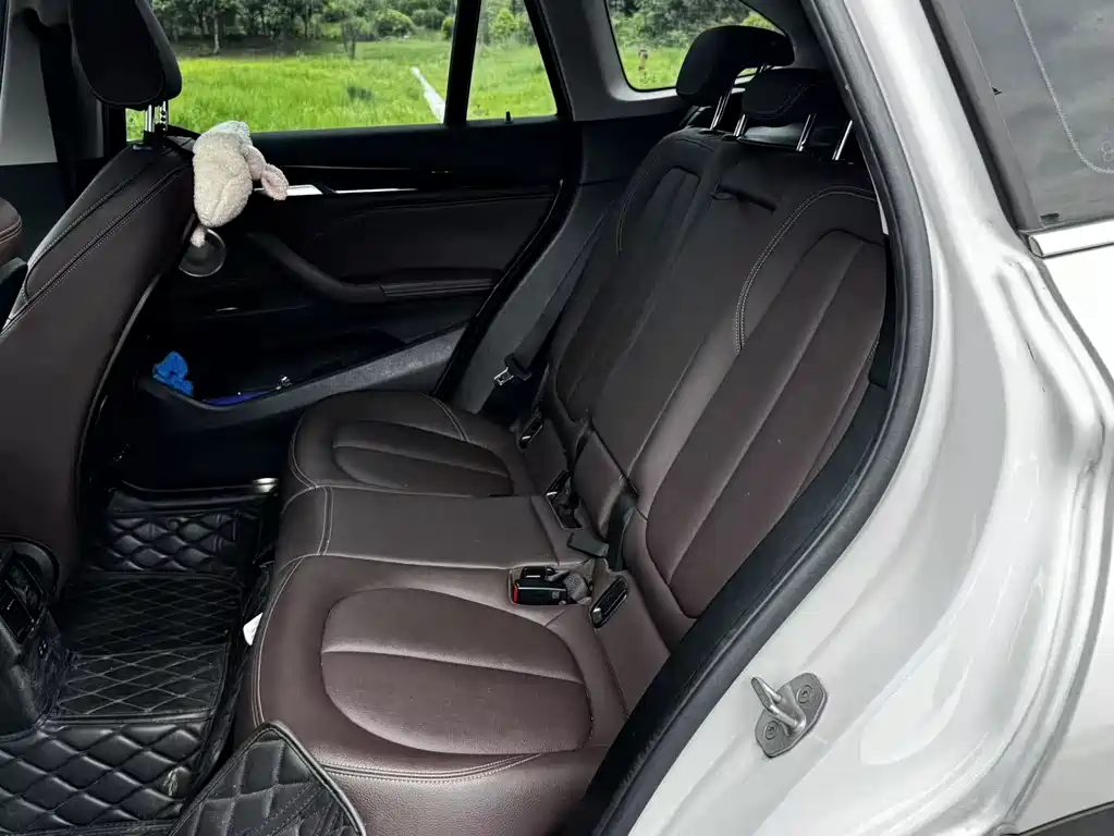 BMW X1 2022 — фото 15