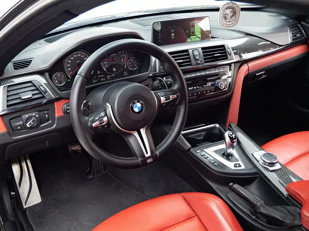 BMW M4 2017 — фото 29