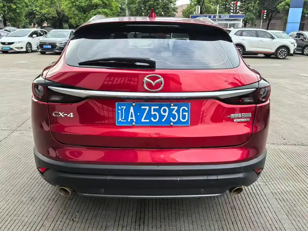 Mazda CX-4 2021