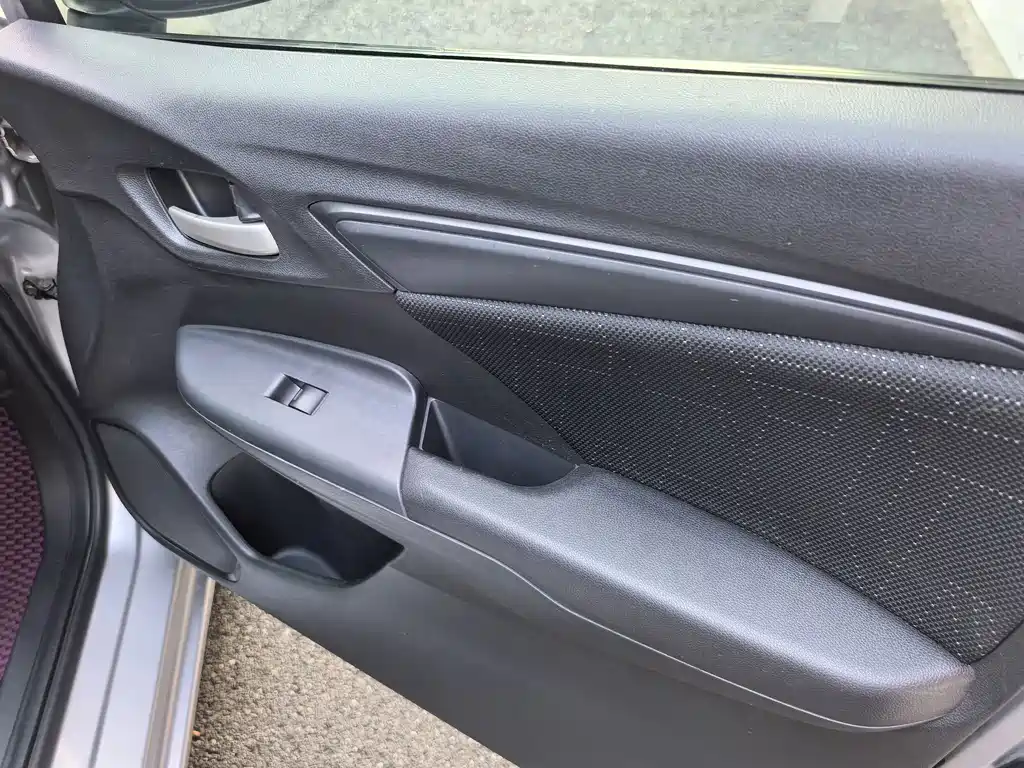 Honda Fit 2016 — фото 15
