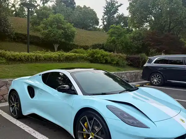 Lotus EMIRA 2024
