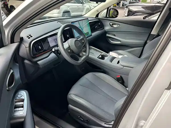 BYD Sealion 05 DM-i 2026
