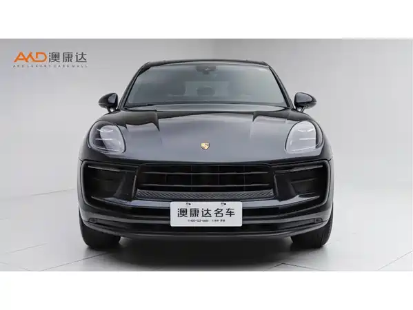 Porsche Macan 2023