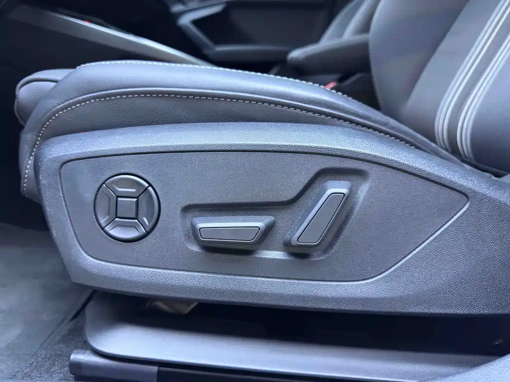 Audi A3 2022 — фото 22
