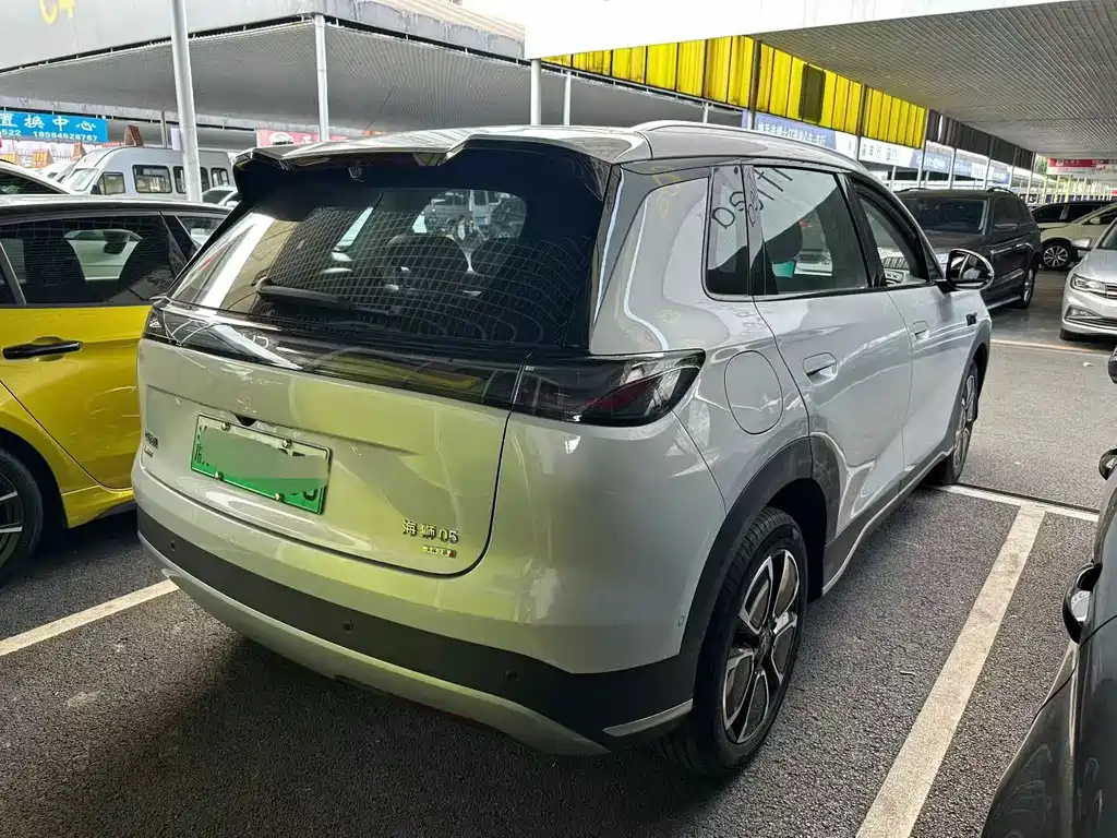 BYD Sealion 05 DM-i 2026 — фото 9