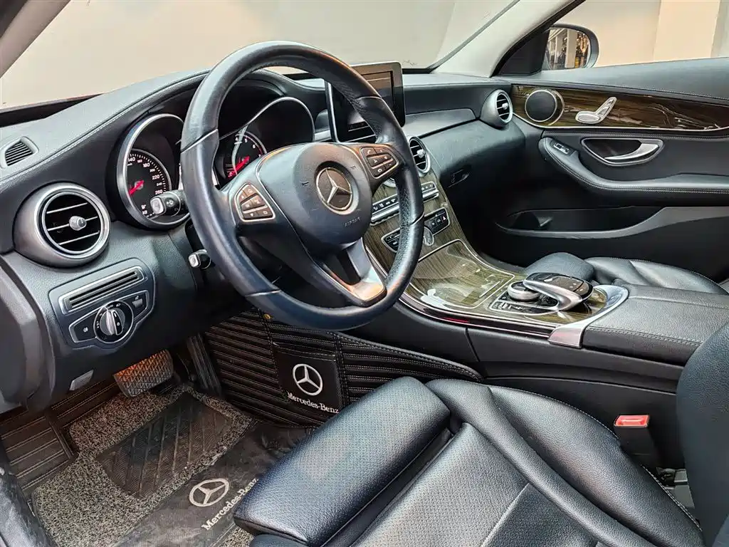 Mercedes-Benz C-Class 2015 — фото 8