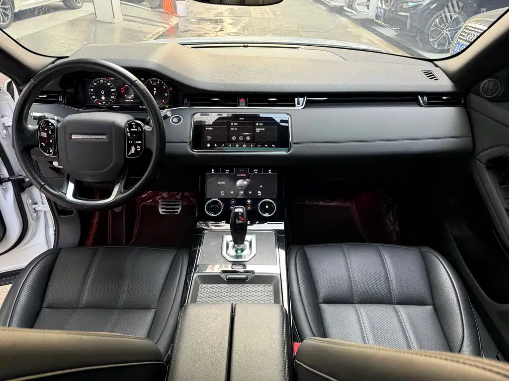 Land Rover Evoque 2020 — фото 13