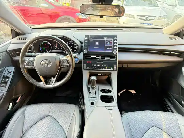 Toyota Avalon 2019
