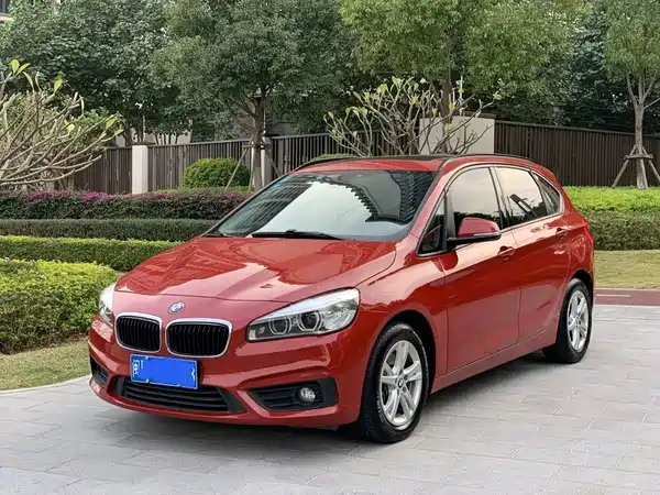 BMW 2 Series Station Wagon 2017