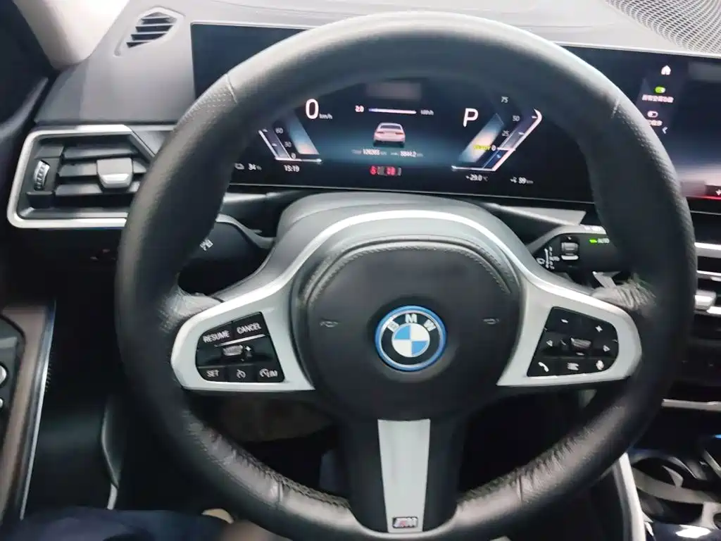 BMW i3 2023 — фото 11