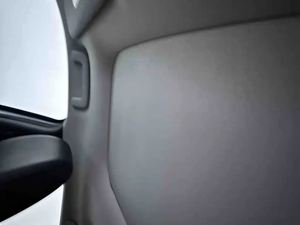 Mitsubishi Yige 2021 — фото 10