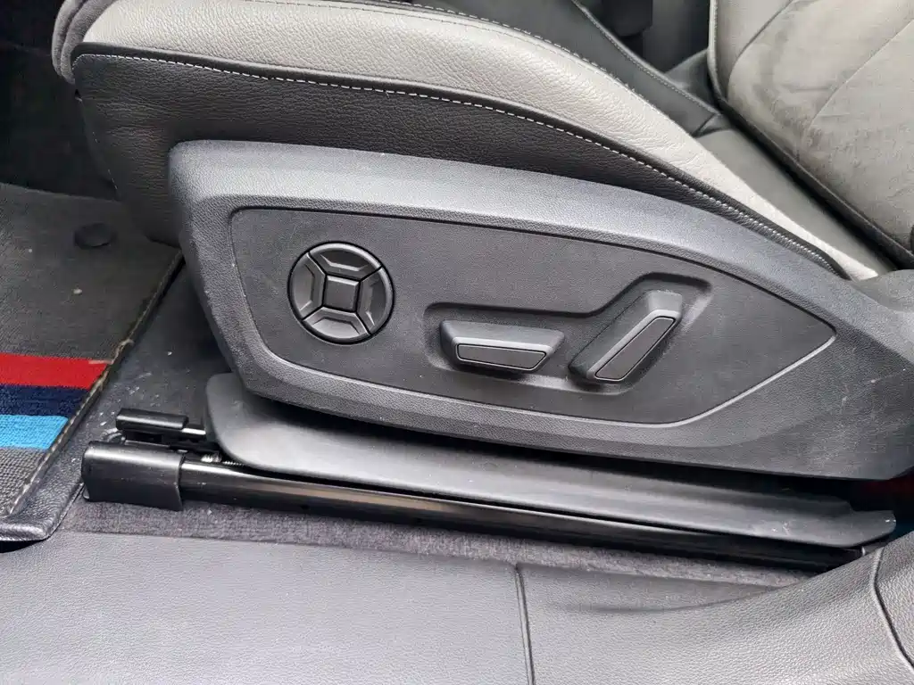 Audi Q3 2021 — фото 22