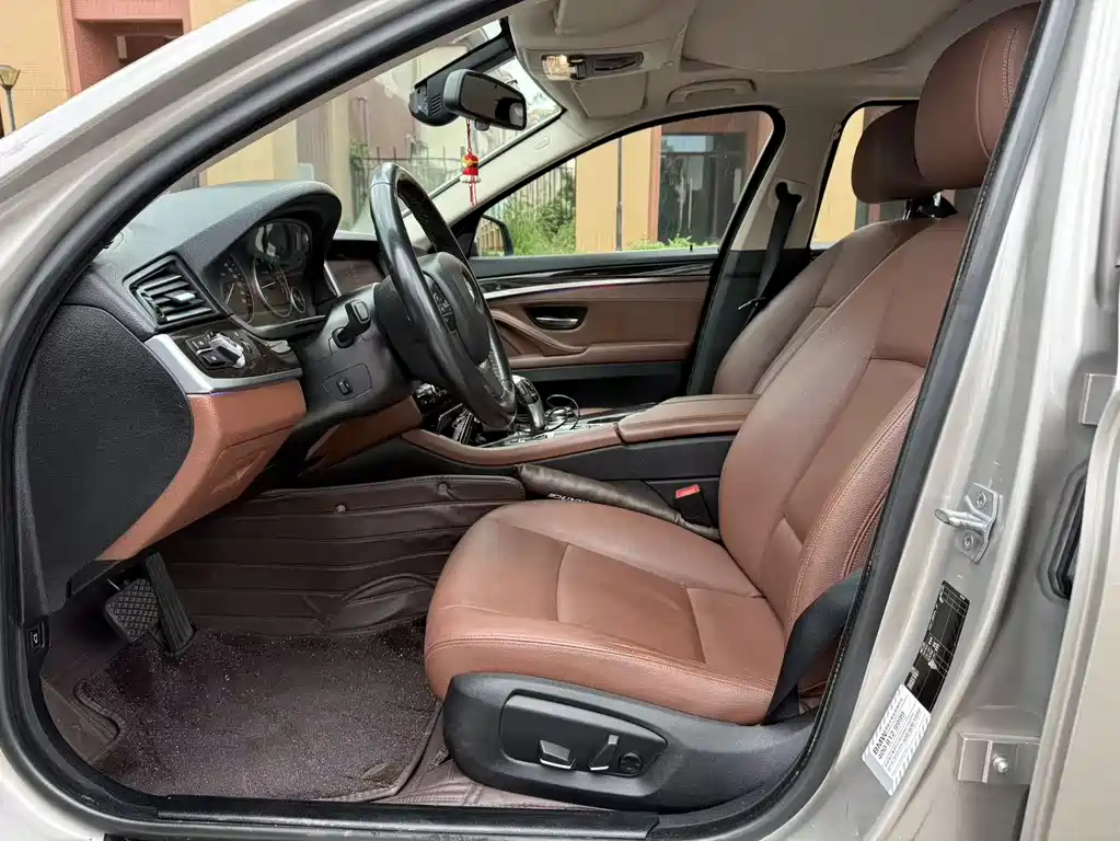 BMW 5 Series 2016
