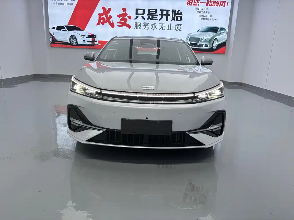Geely Galaxy A7 EM 2026 — фото 2