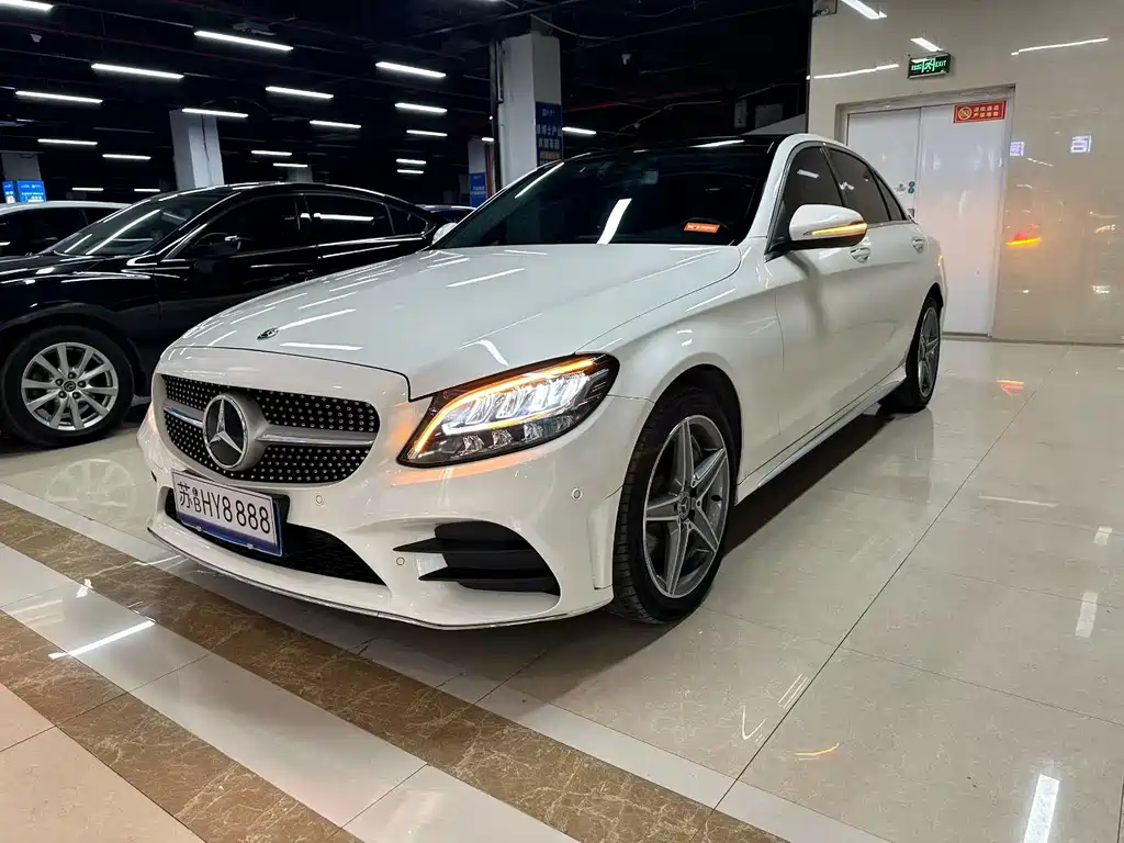 Mercedes-Benz C-Class 2019 — фото 1