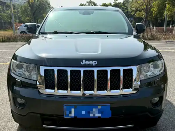 Jeep Grand Cherokee 2011