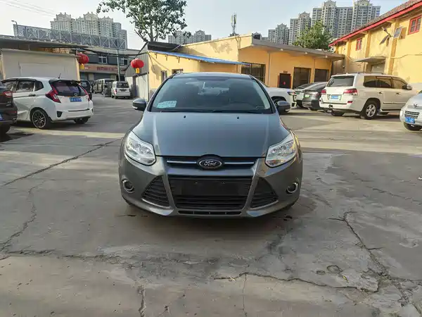 Ford Focus 2012