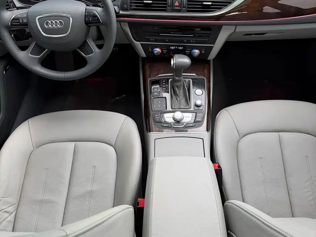 Audi A6L 2013 — фото 9