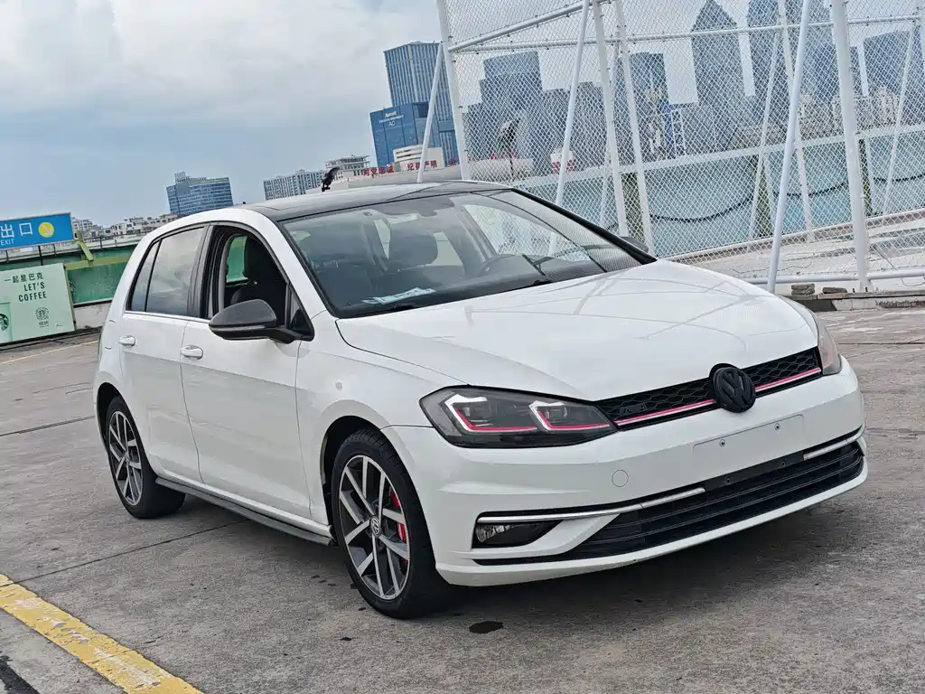 Volkswagen Golf 2020