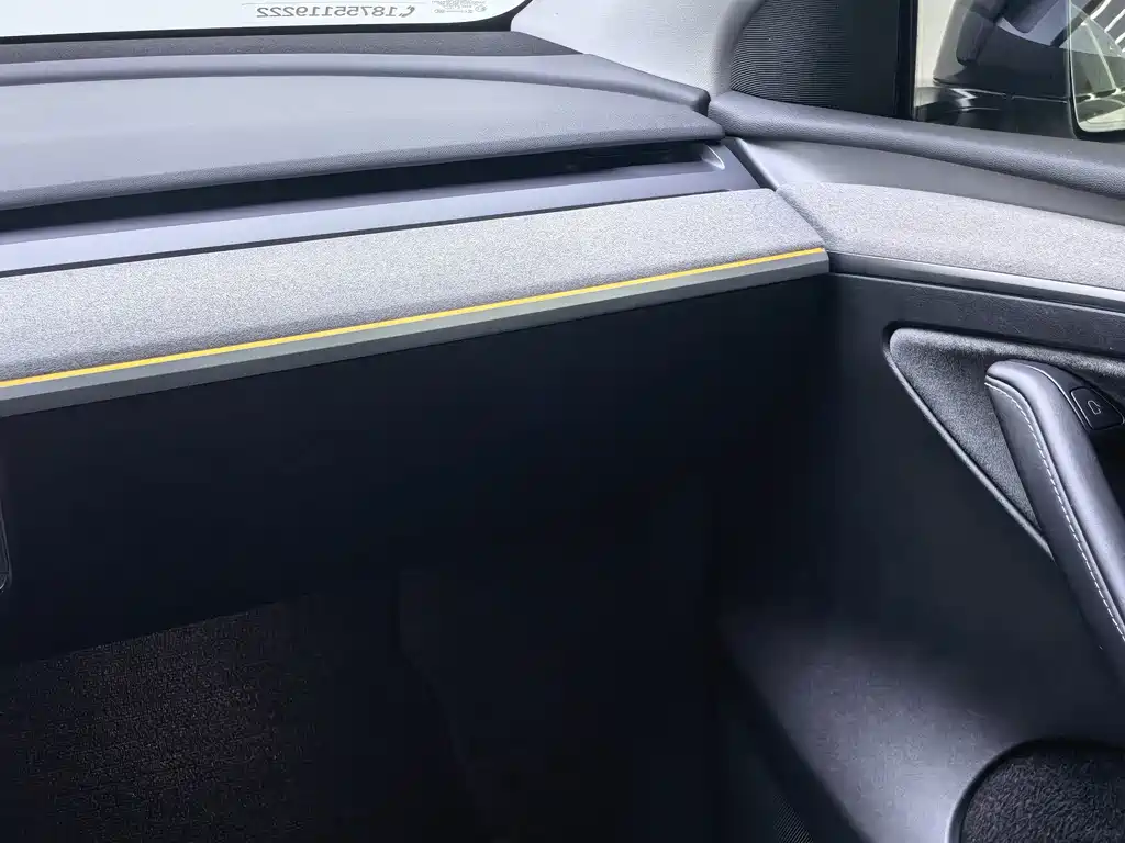 Tesla Model Y 2023 — фото 17