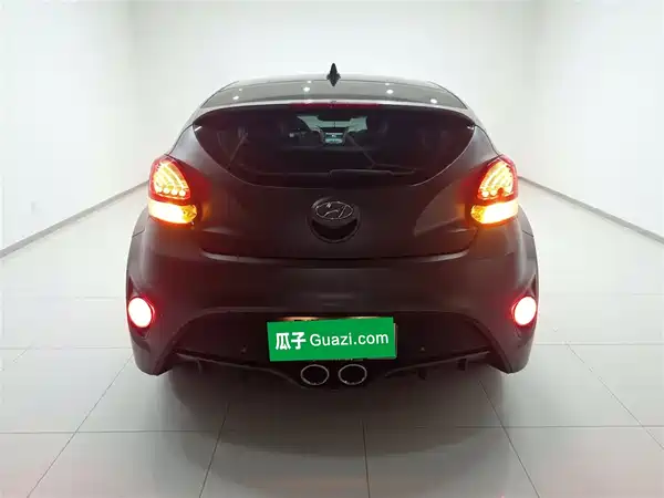 Hyundai Veloster 2015