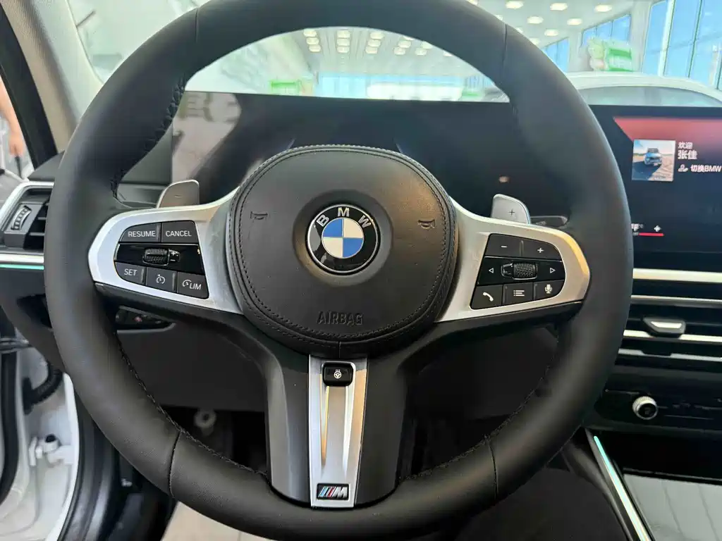 BMW 3 Series 2022 — фото 18