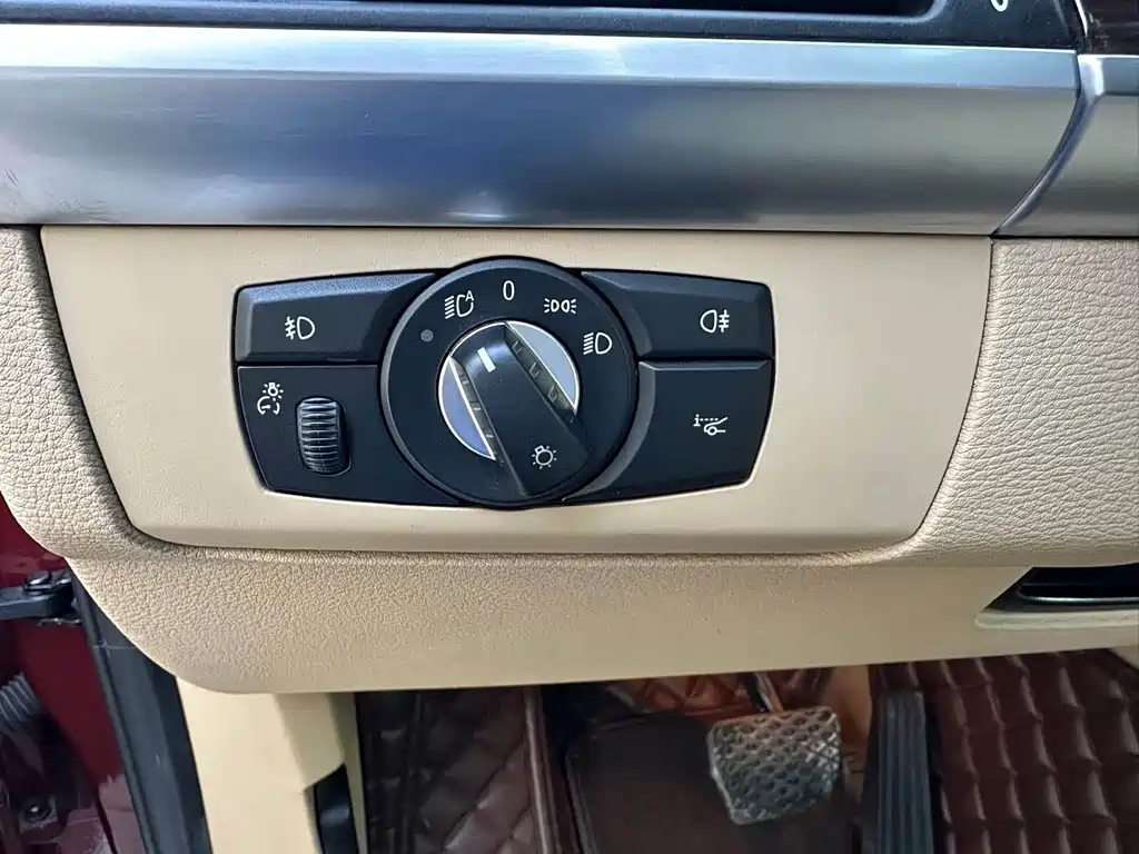 BMW X6 2013 — фото 11