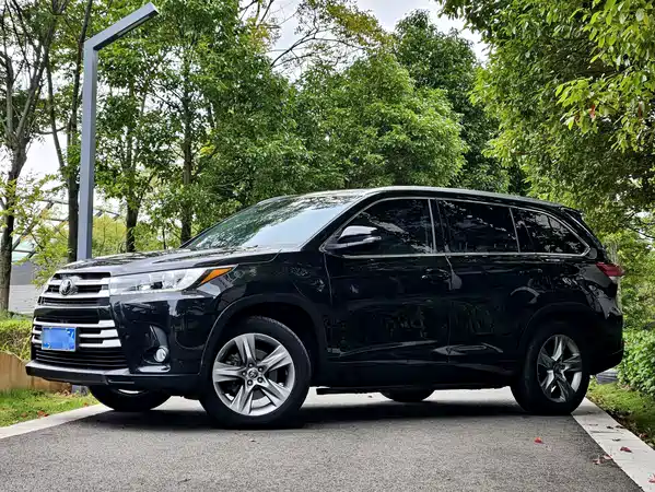Toyota Highlander 2018