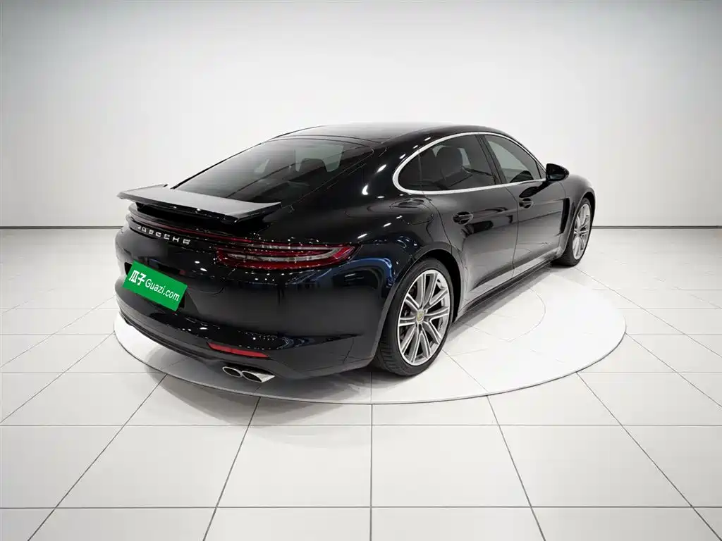 Porsche Panamera 2020 — фото 5