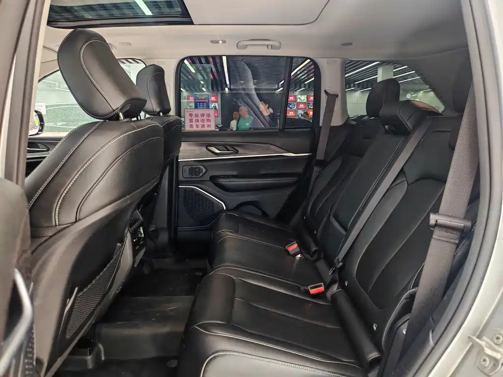 Jeep Grand Cherokee 4xe 2025 — фото 15
