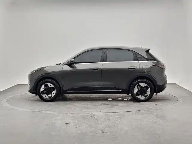 Geely Galaxy Starwish 2024 — фото 4