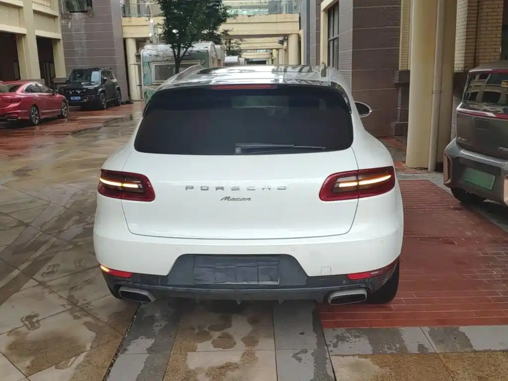 Porsche Macan 2017