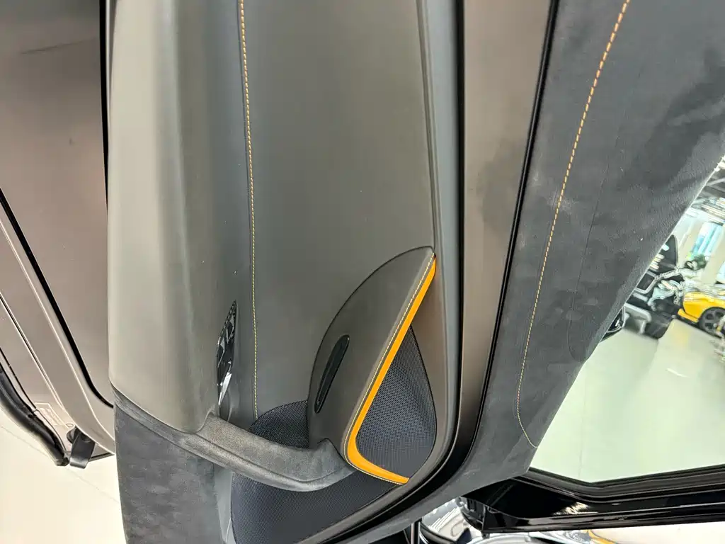 McLaren 720S 2018 — фото 14