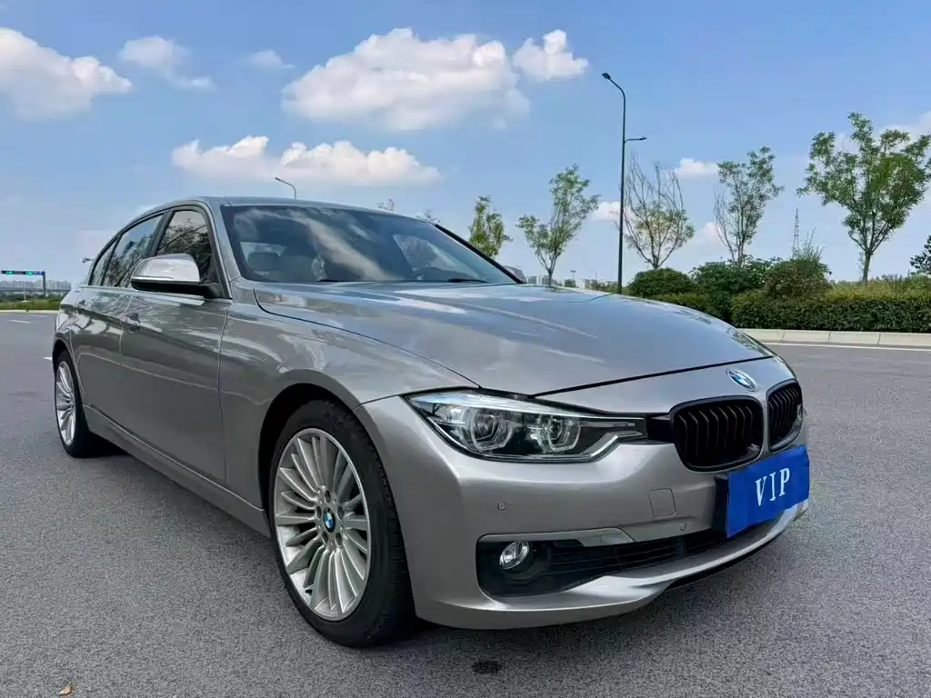 BMW 3 Series 2018 — фото 3