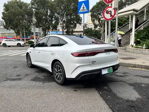 BYD Qin L 2026