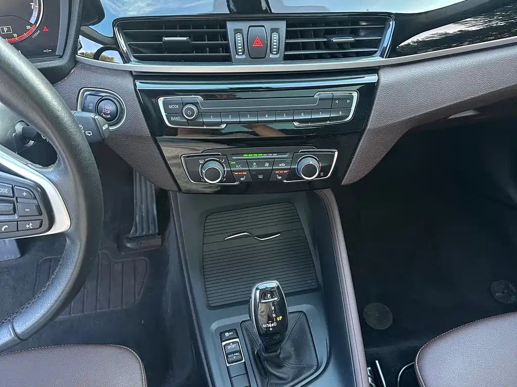 BMW X1 2022 — фото 14