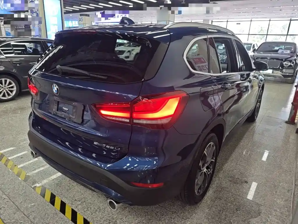 BMW X1 2021