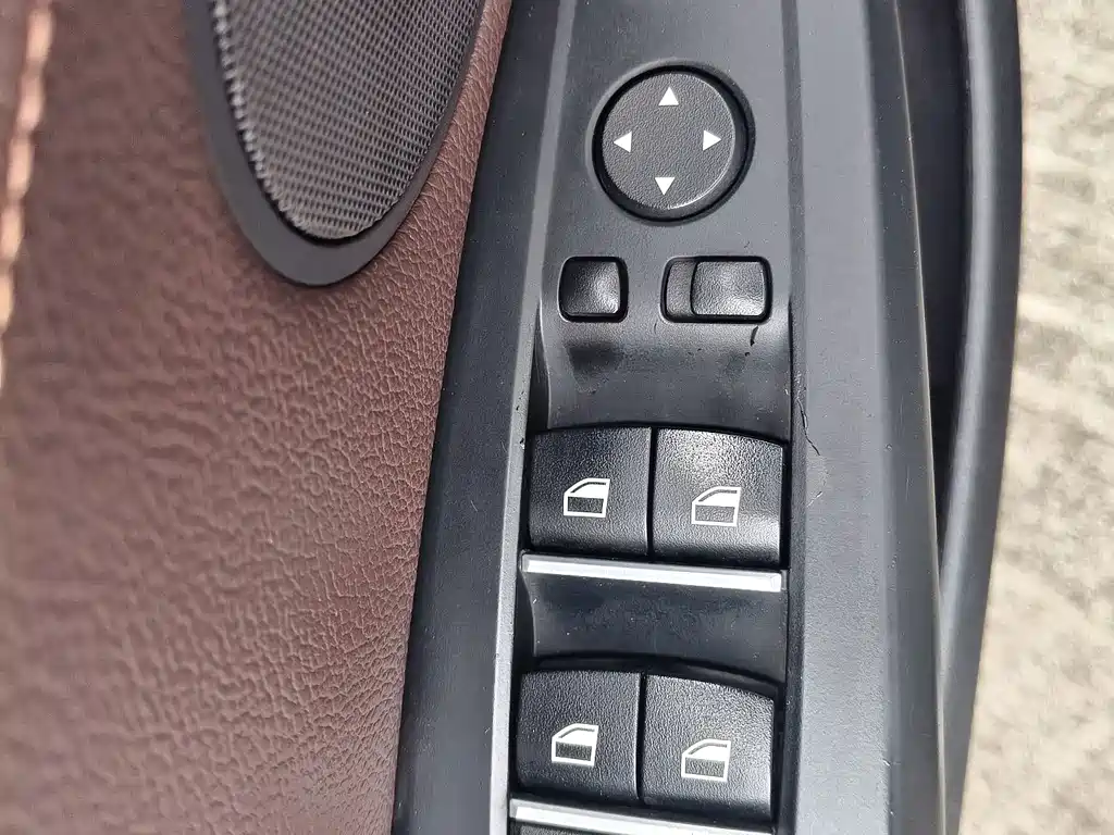 BMW X4 2014 — фото 16