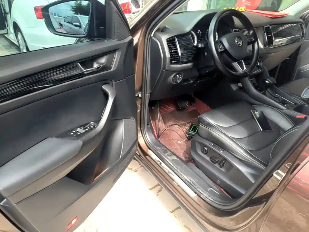 Skoda Kodiaq 2018 — фото 16