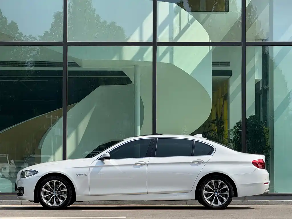 BMW 5 Series 2017