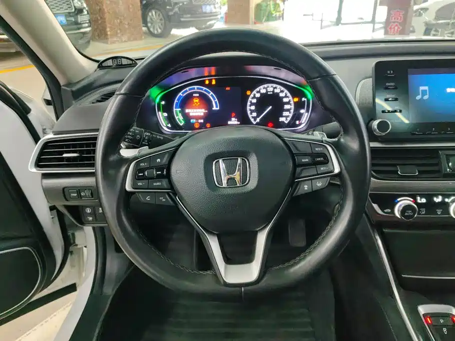 Honda Accord 2021 — фото 15