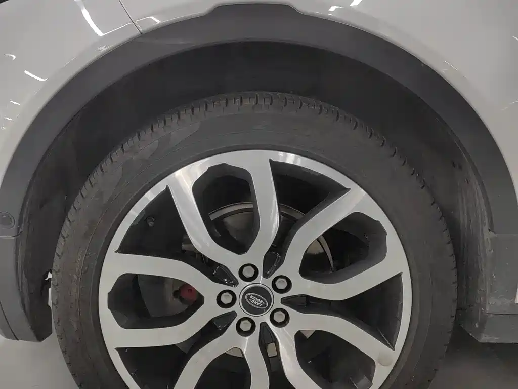 Land Rover Evoque 2013 — фото 12
