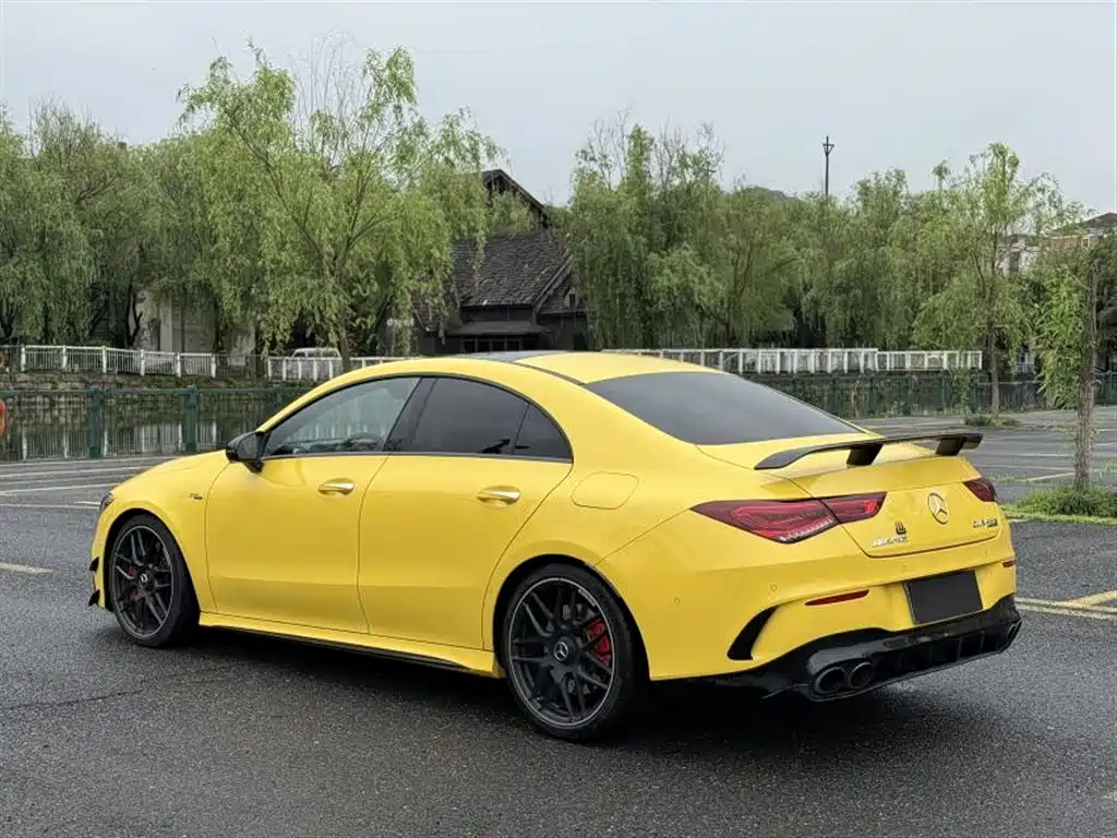 Mercedes-Benz CLA AMG 2023 — фото 4