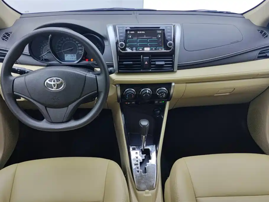 Toyota Vios 2016 — фото 12