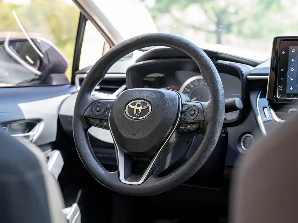 Toyota Corolla 2020 — фото 14