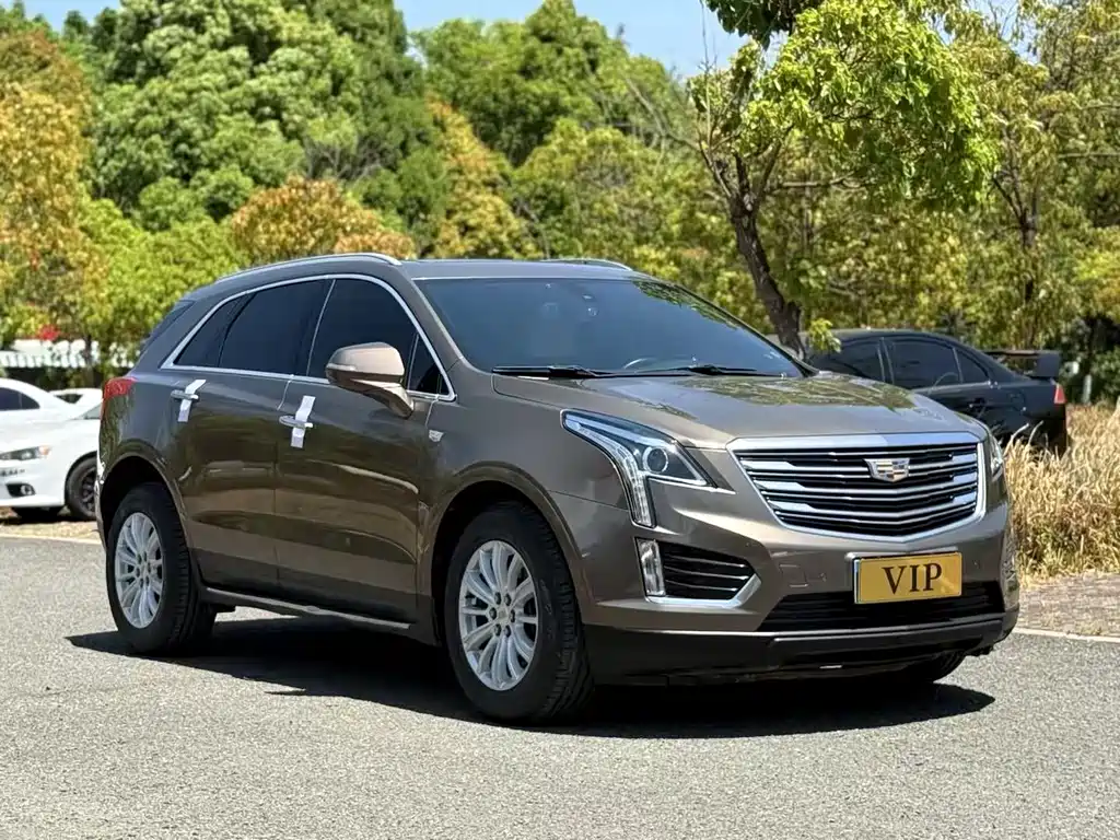 Cadillac XT5 2016 — фото 3